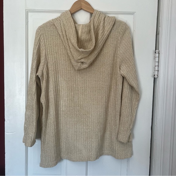 SOFT SURROUNDINGS Cream Hoodie in Size Medium - Picture 2 of 6